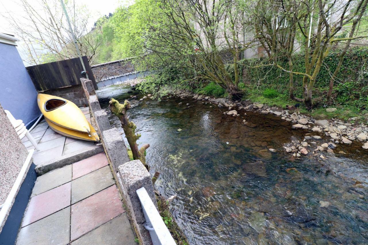 Riverside Great House In The Afan Forest Bike Park By Staystaycations Glyncorrwg Exterior foto